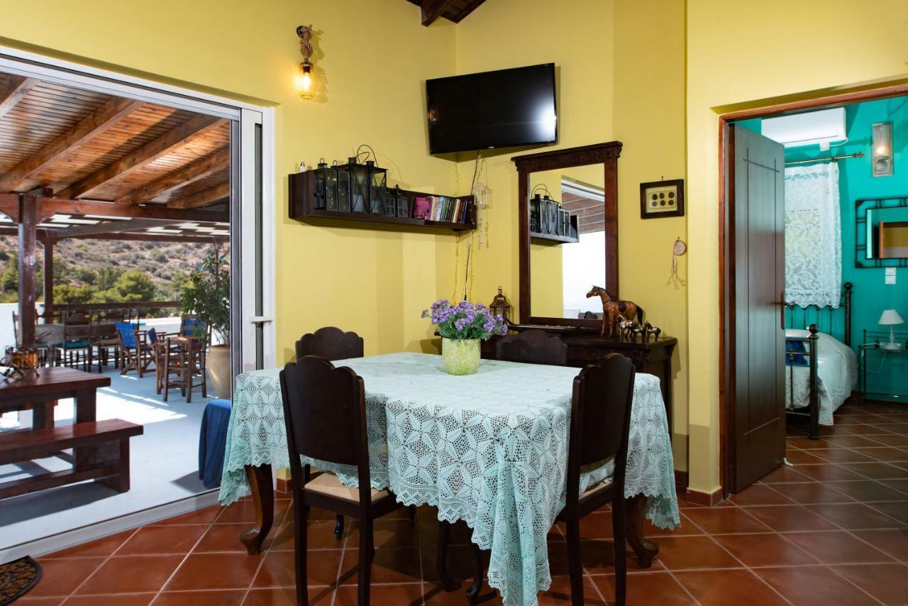 Saronic Seafront Villa Đảo Đảo Salamis Ngoại thất bức ảnh