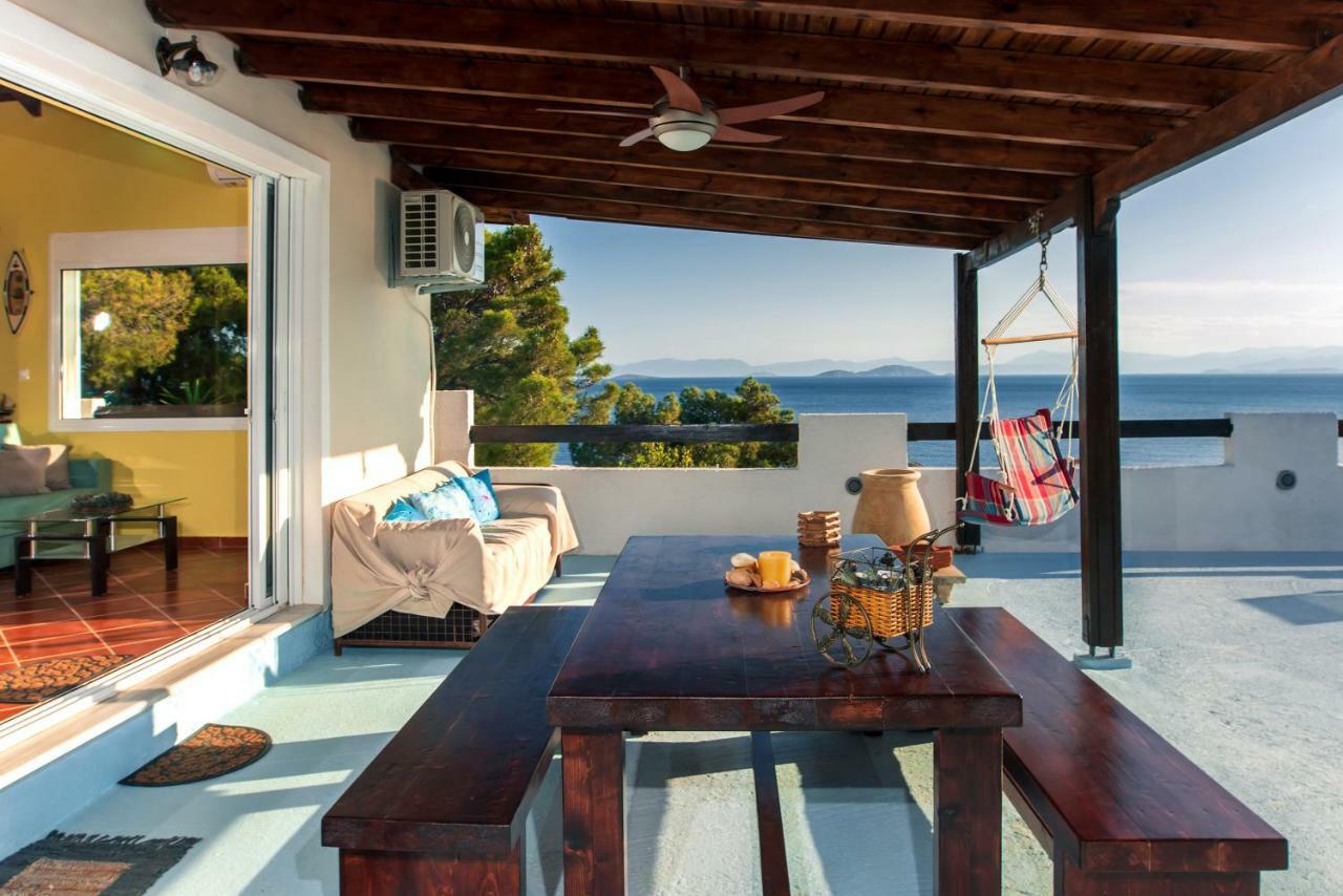 Saronic Seafront Villa Đảo Đảo Salamis Ngoại thất bức ảnh